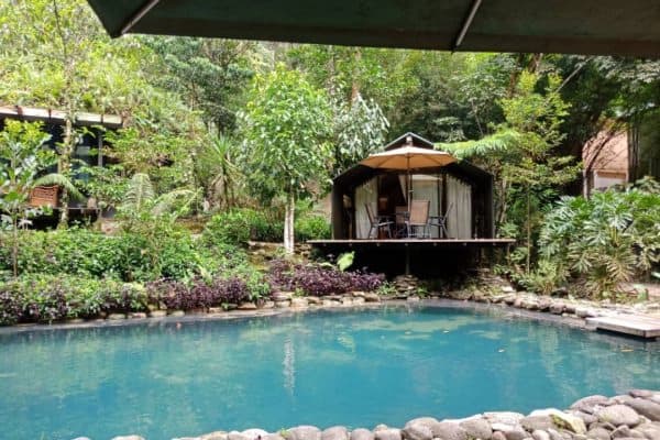 Retreat · Rumah Kebun