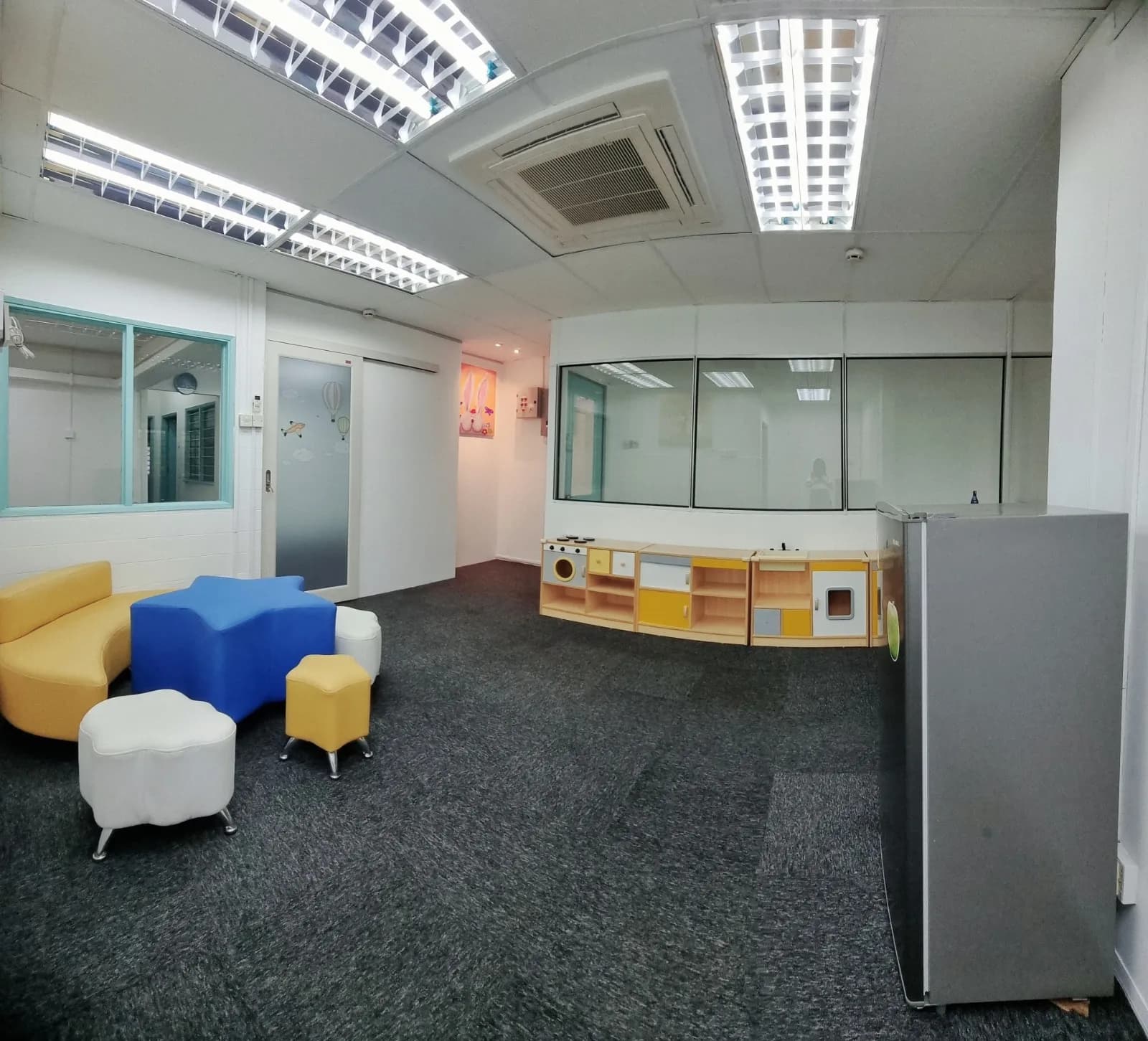 Therapaeds Subang Jaya — waiting and lounge area